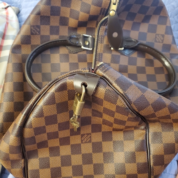 AUTHENTIC LOUIS VUITTON BAG - Picture 4 of 13
